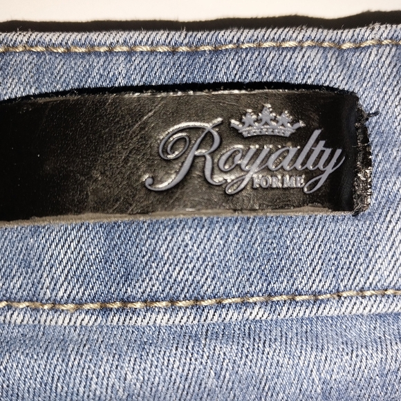 Royalty Women's Size 10 Blue Jeans - Picture 5 of 12